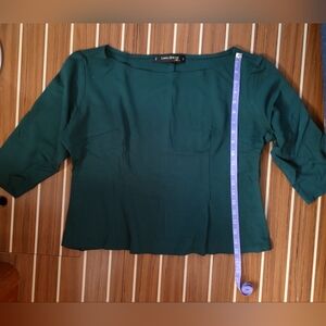 3x Green Sabrina top